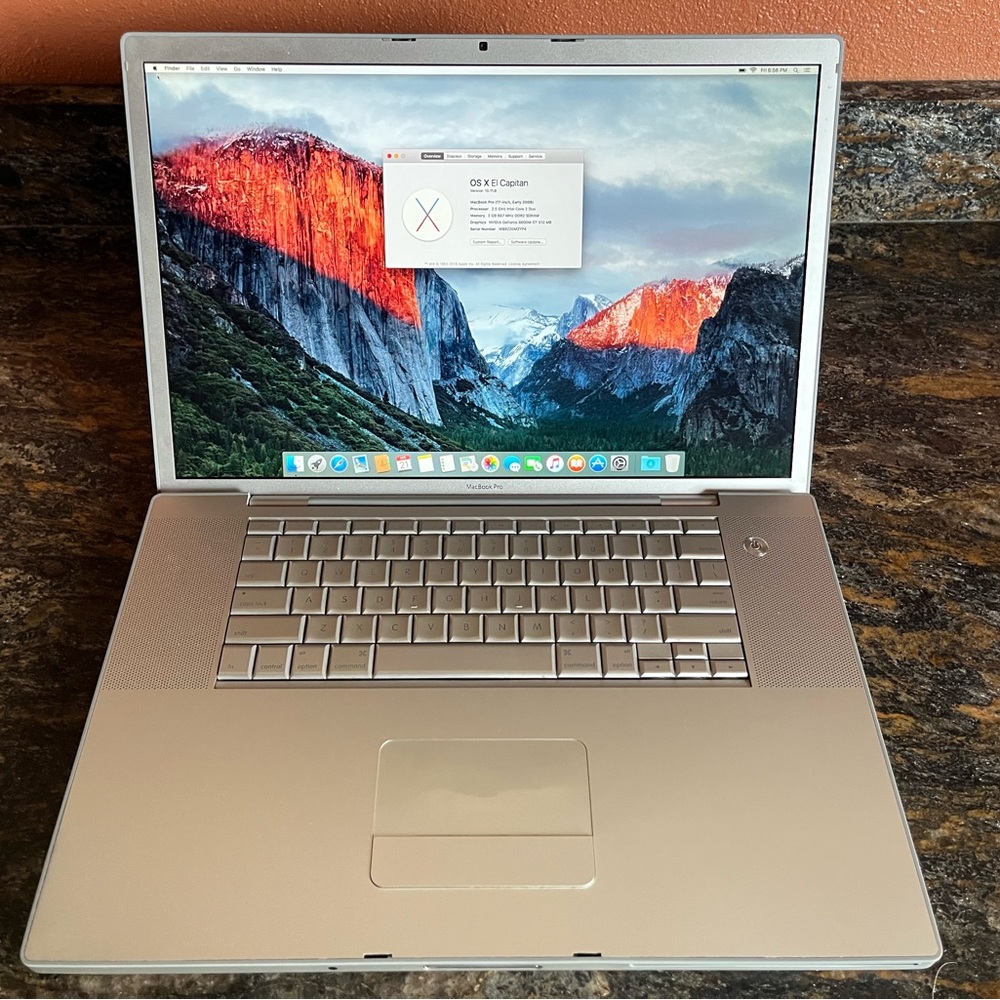 17” Apple MacBook Pro Laptop A1261